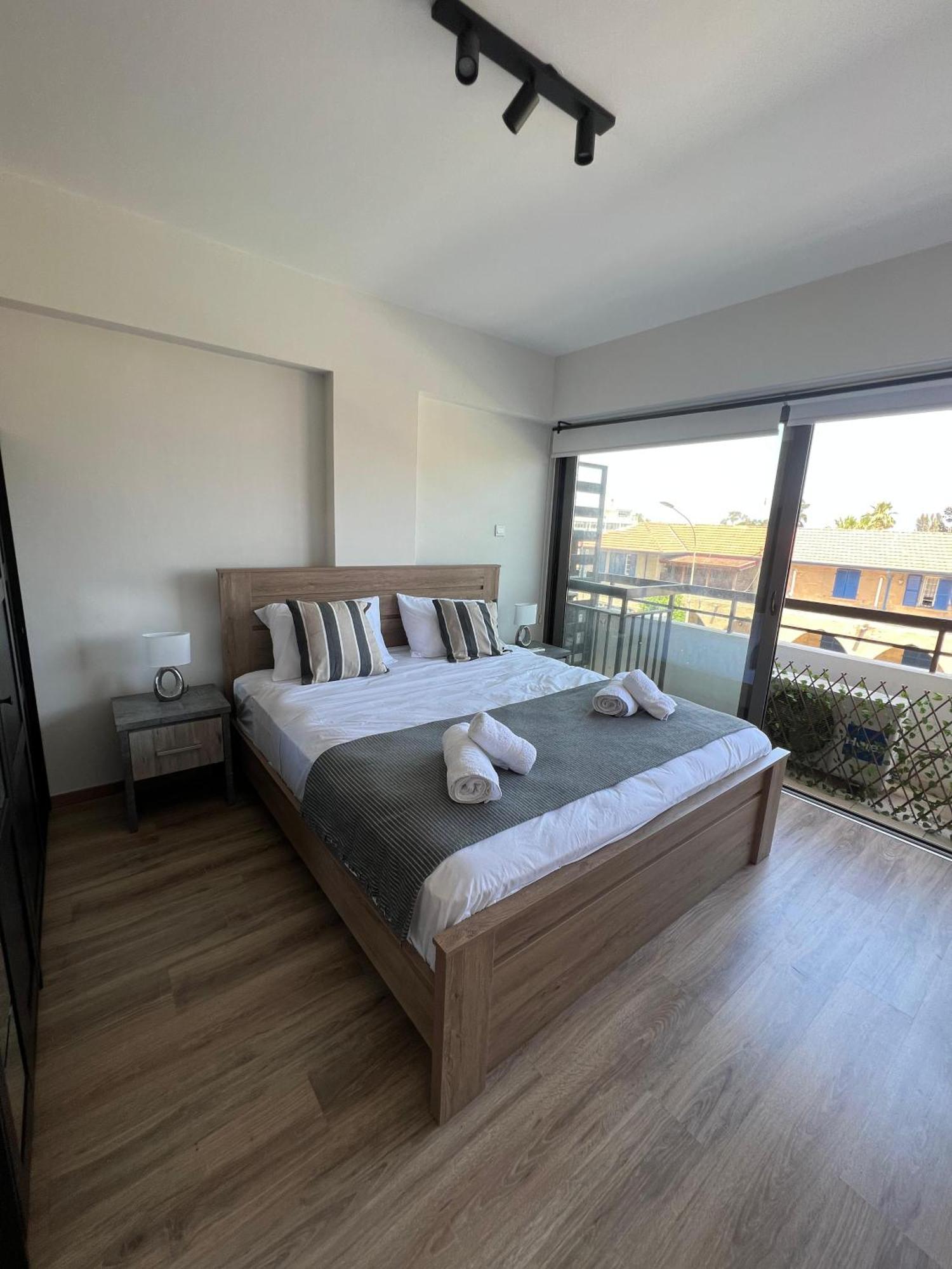 Azul Sea View Apartment Larnaca Exterior foto