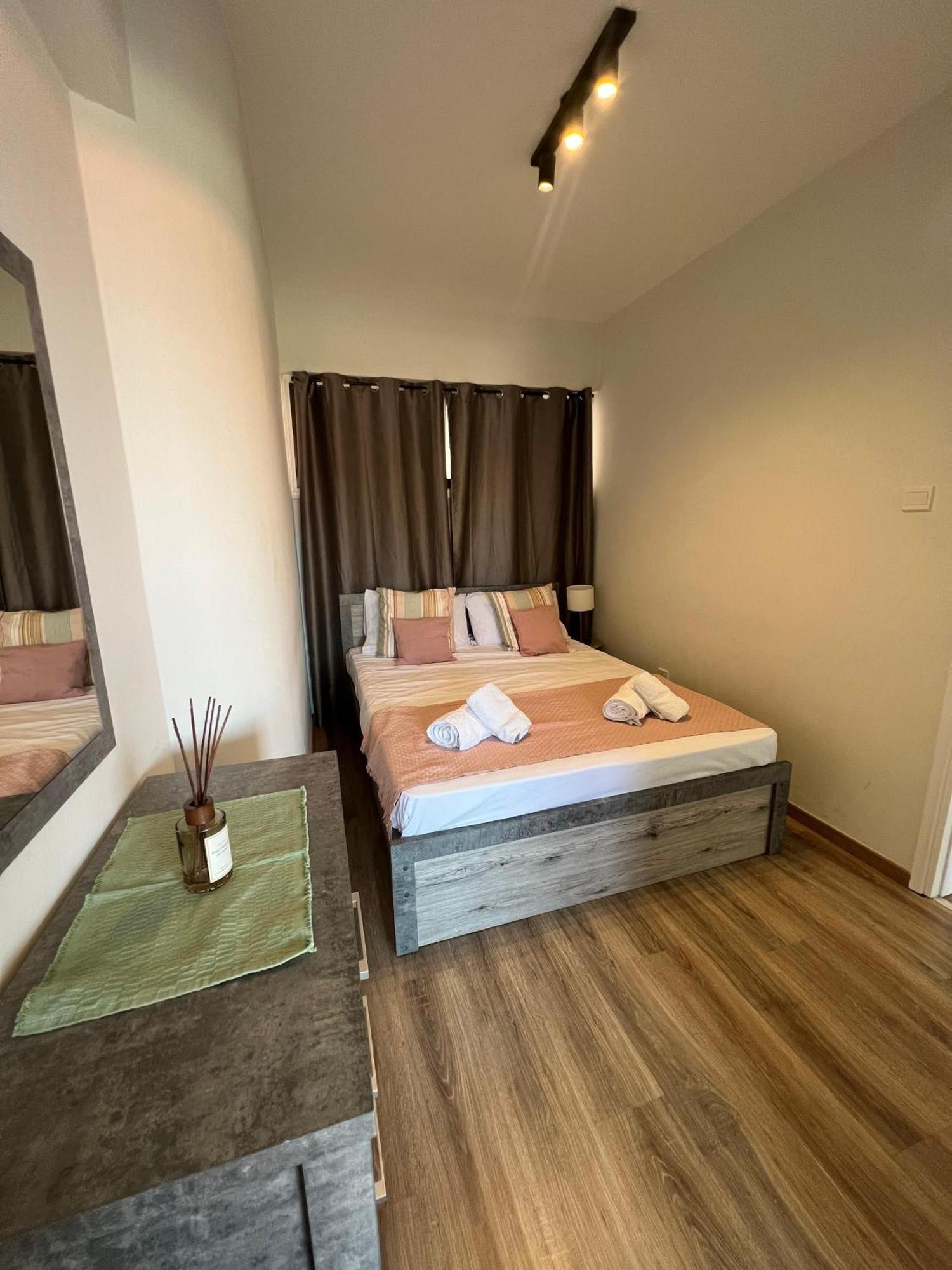 Azul Sea View Apartment Larnaca Exterior foto