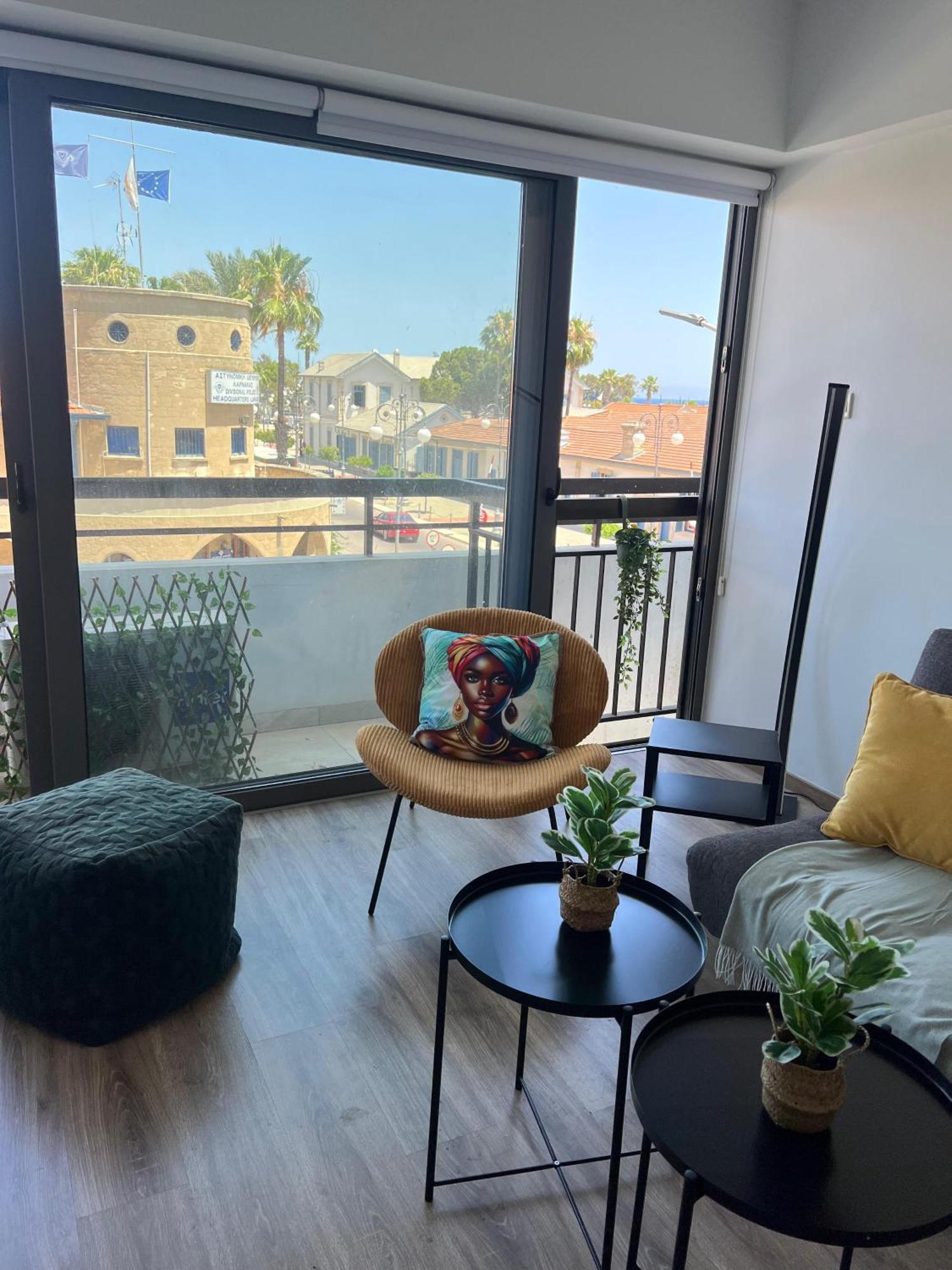 Azul Sea View Apartment Larnaca Exterior foto