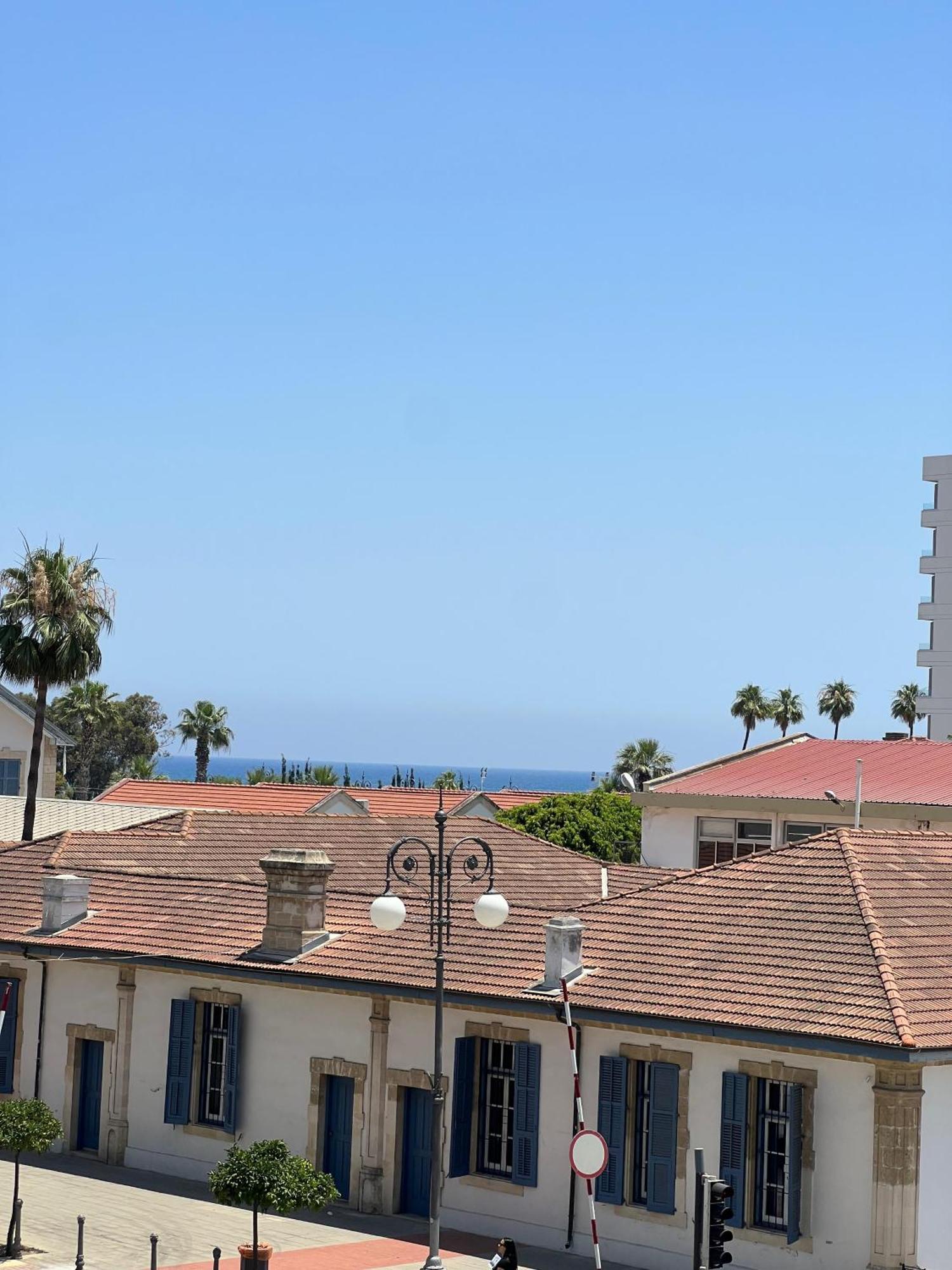 Azul Sea View Apartment Larnaca Exterior foto